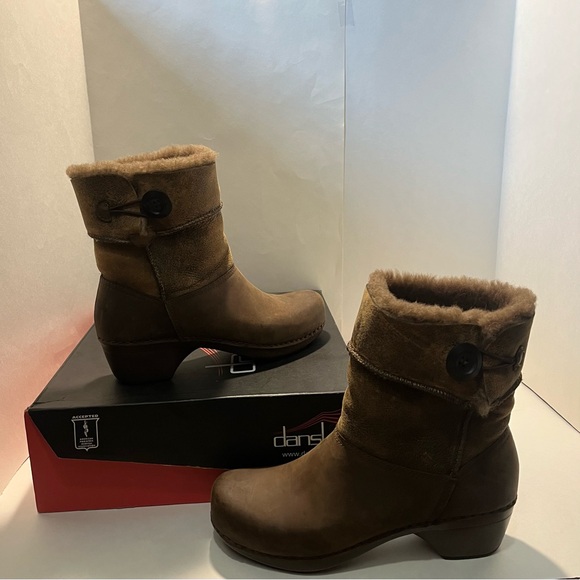 Brown Lined Furry Boots - Picture 3 of 4